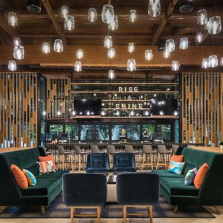Doubletree By Hilton Γκέινσβιλ Εξωτερικό φωτογραφία