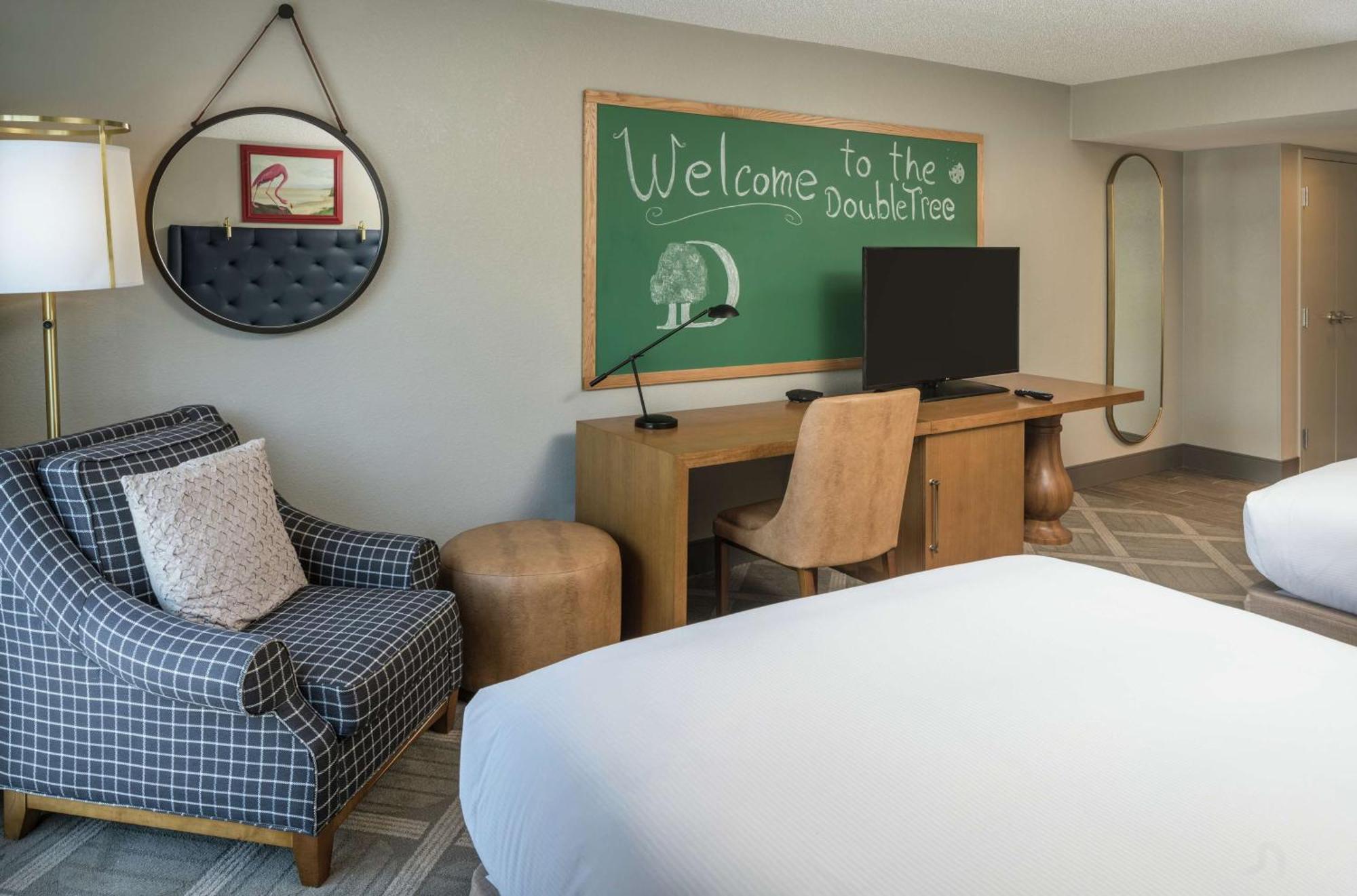 Doubletree By Hilton Γκέινσβιλ Εξωτερικό φωτογραφία